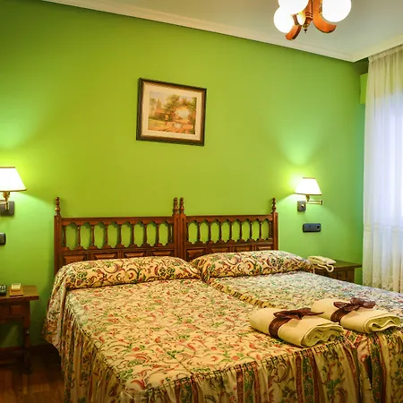 Cafe Bar Jefi Hotel 3*