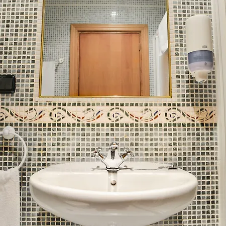 Cafe Bar Jefi Hotel 3*