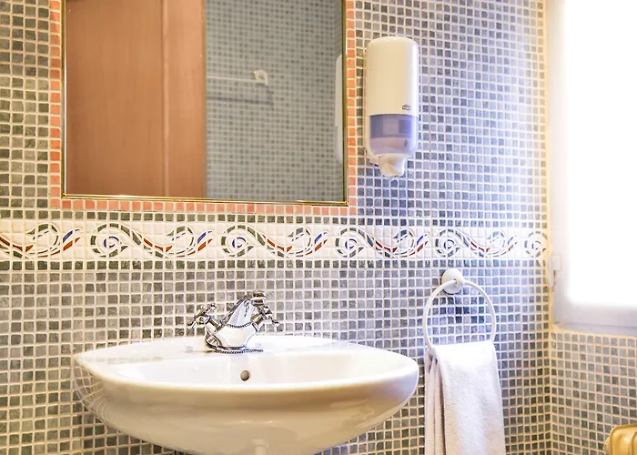 Café Bar Jefi Hotel 3*