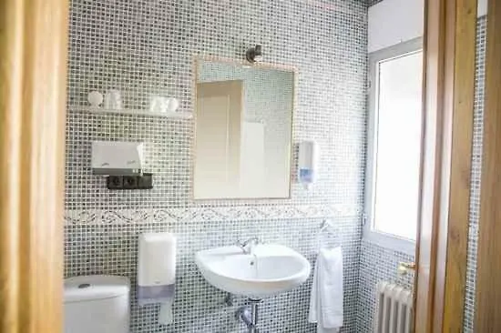 Hotel Café Bar Jefi 3*